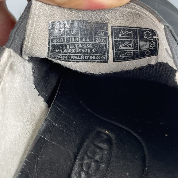 Keen Austin Men’s 10 Black Leather Casual Slip On Hiking Outdoor Shoes Comfort - Picture 9 of 9